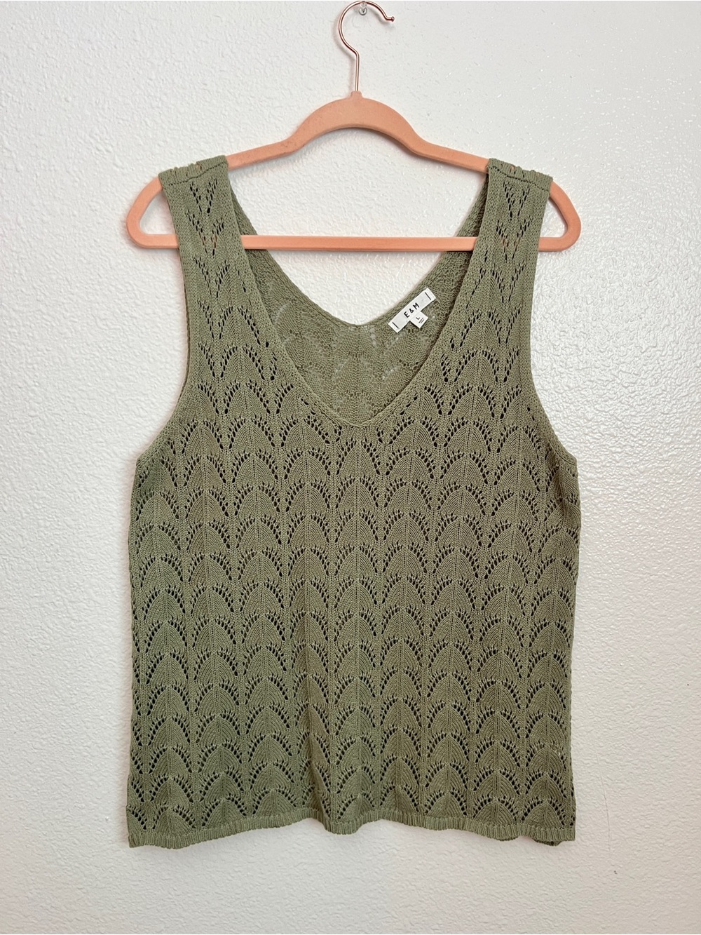 E & M Olive V-Neck Knit Tank